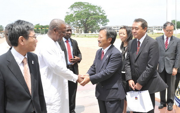 President Hahama welcoming the Mr Haruki Hayashi and his delegation to the Flagstaff House in Accra. Picture: EBOW HANSON