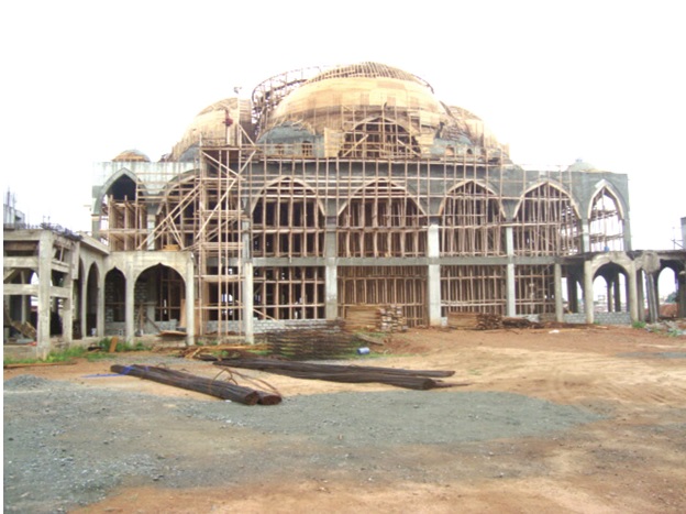 The Kanda mosque which is under construction