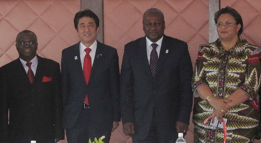 President Mahama and Prime Minister Abe with Foreign Minister Hanna Tetteh and Ghana's Ambassador to Japan Kofi Deh.