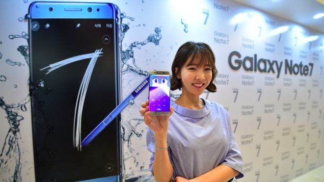 Samsung 'pauses Note 7 production'