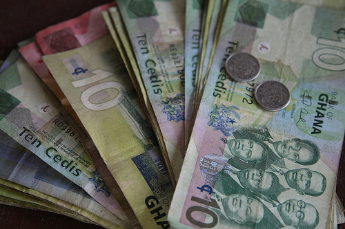 Cedi ends 5-weeks rally against US dollar 