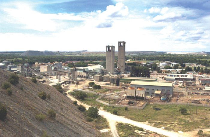 Anglogold Ashanti to raise US$307m with South African mine sales