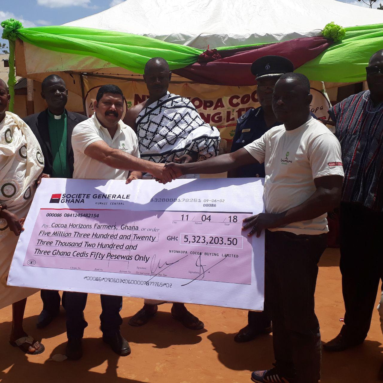 Nyonkopa Cocoa rewards farmers at Goaso