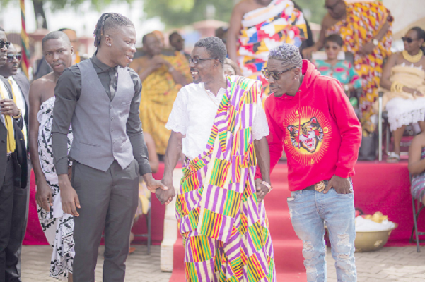 Nana Appiah Mensah (middle) uniting Stonebwoy and Shatta Wale