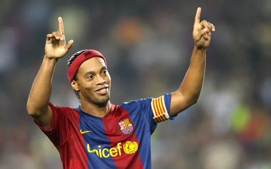 Ronaldinho retires aged 37