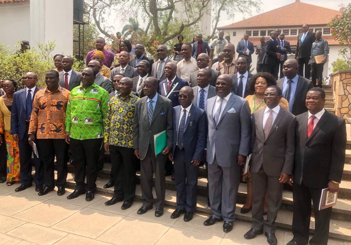 Vice President Bawumia in a group photograph with participants