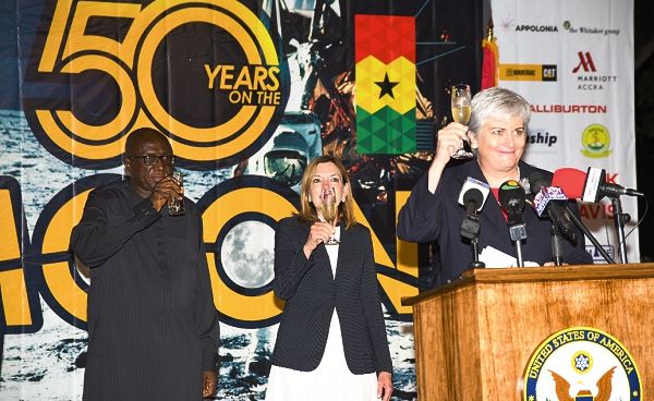 Mrs Stephanie Sanders Sullivan, U.S Ambassador to Ghana, Mr Ambrose Dery, Minister for the Interior, and Mrs Marie Royce, U.S Assistant Secretary for Educational and cultural Affairs, proposing a toast on the occasion of the 243rd anniversary of the independence of the United States of America. Picture: EBOW HANSON