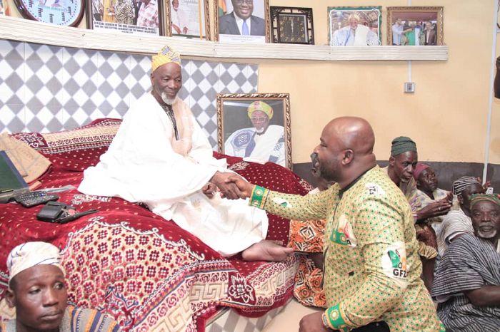 The Chief Executive Officer (CEO) of the Ghana Freezones Authority (GFZA), Mr Michael Okyere Baafi in a hand shake with Overlord of Dagbon, Yaa-Naa Abubakari Mahama at the Gbewaa Palace in the Northern region.