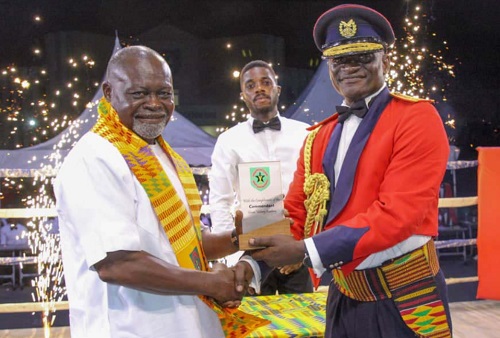 Ghana Military Academy honours Azumah Nelson, others for boxing excellence