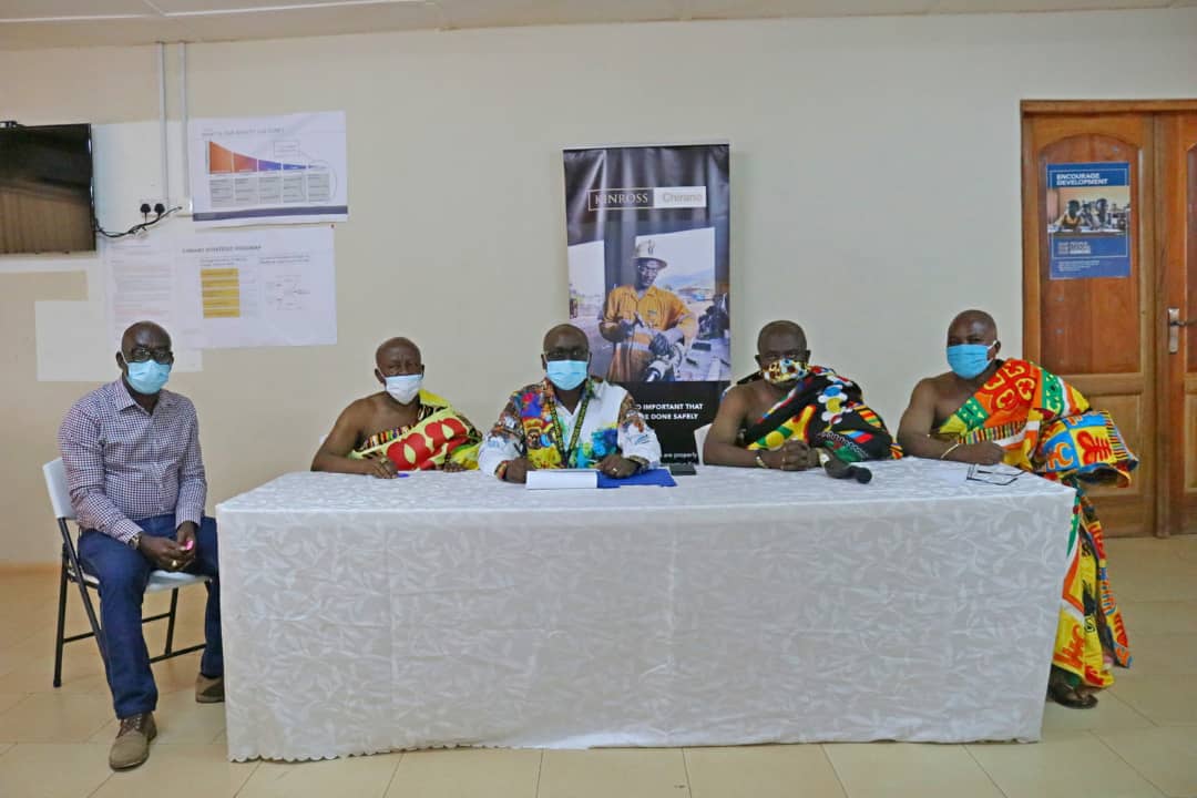 From left; Ogyeahoho Yaw Gyebi II,-Paramount Chief of Sefwi Anhwiaso traditional area, Mr Terence Watungwa,  Okogyeaman Kwaku Gyampra III-Paramount Chief of Chirano Traditional Area , and Nana Frimpong Manso Ababio- Chief of Sefwi- Paboase at the launch of the foundation.