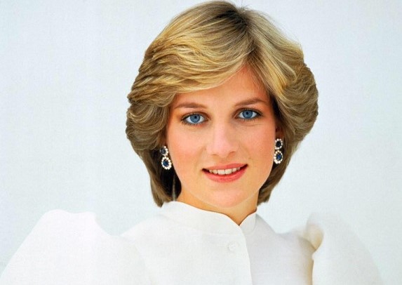 ‘The Crown’ producers promise to handle Princess Diana’s death ...
