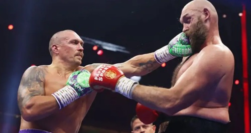 VIDEO: Watch The Highlights As Usyk Beats Fury Again - Graphic Online