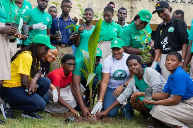 Danquah Institute urges schools to nurture 'Green Ghana' trees to ...