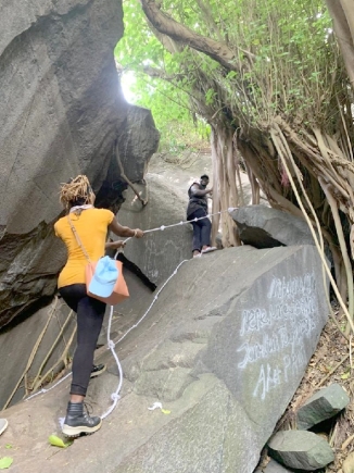 Exploring Shai Hills •Focus on Hieowayo,Sayu Cave,Mogo Hill