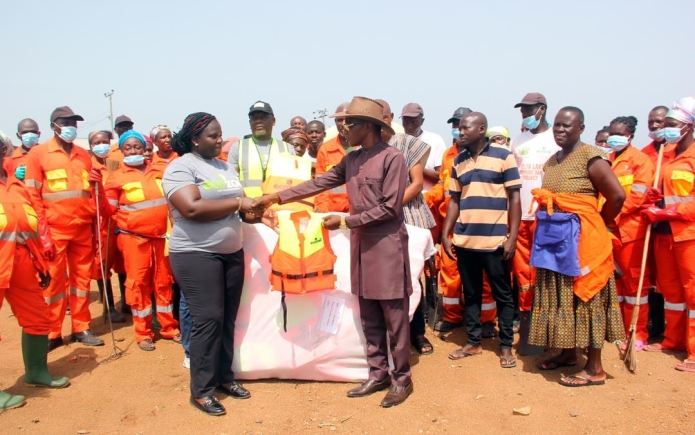 Ecozoil donates life jackets, cleans and sensitizes Dzemeni residents on safe usage Of Volta Lake