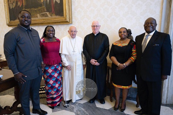 Fr. Andrew Campbell and his team in a group photo with His Holiness Pope Francis.