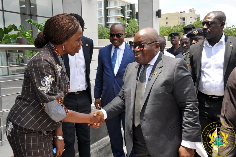 President Akufo-Addo with Mansa Nettey, CEO of Standard Chartered Ghana 