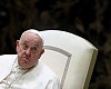 Pope has 'isolated' breathing crisis in hospital, Vatican says